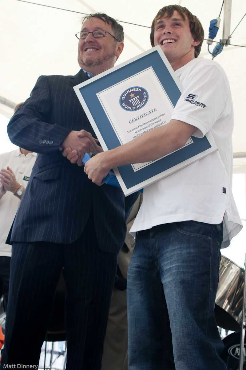File:mike Perham With The Guinness World Records Certificate Intended For Guinness World Record Certificate Template